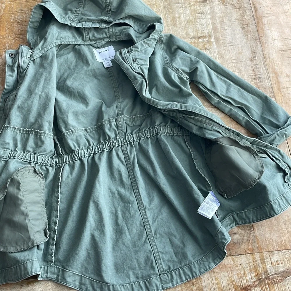 Old Navy lightweight hooded